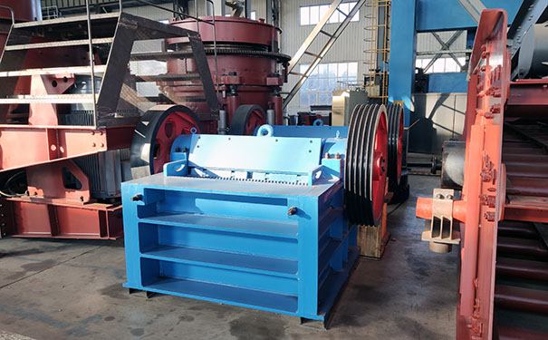 多缸液壓圓錐破碎機怎么用?