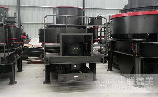 沖擊式破碎機(jī)