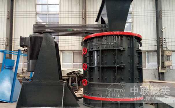 立式板錘式制砂機(jī)