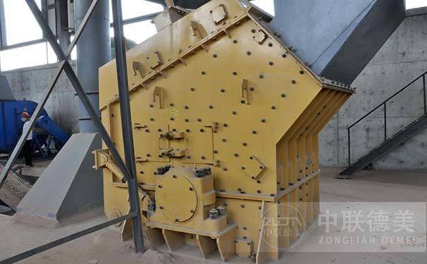 石頭制砂機(jī)？