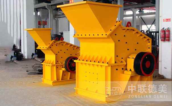 液壓開(kāi)箱制砂機(jī)